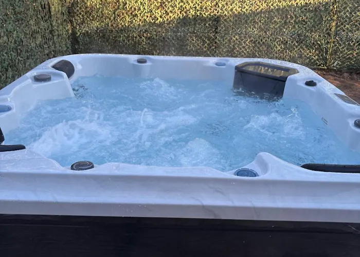 Ibiza And * Le Grau-dʼAgde